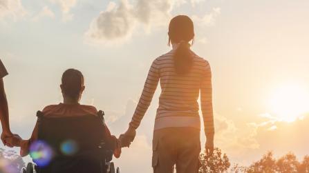 johan_hellings's tweet card. KCE Reports 394A (2025)