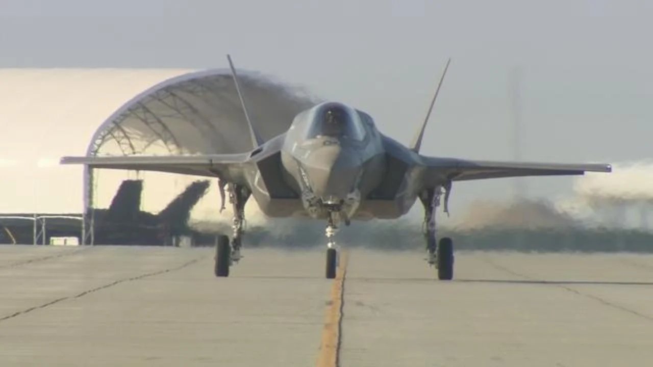 alpha_defense's tweet card. The United States’ offer of the F-35 to India has sparked significant discussions within defense circles. During a joint statement with Prime Minister Narendra Modi, former U.S. President Donald...