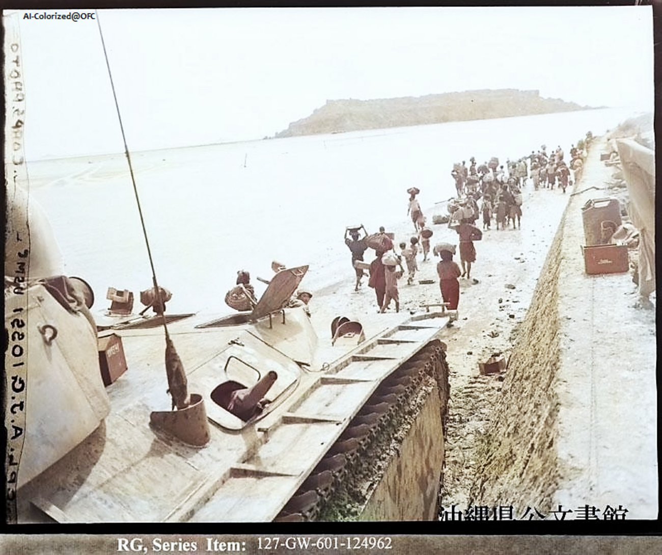 ospreyfuanclub2's tweet card. 盛った戦果 /「本土決戦」の準備 / 竹槍部隊 / 轟の壕の島田知事 / 封鎖された島の軍と食糧 / 壕から出ていけ 米軍の動向 南進する米軍 与座岳の陥落 - 最後の追い込み 日本兵と民間人捕虜の収容 第32軍の動向 本土決戦へ -「我に大陸作戦の利」 崩れゆく防衛線 - 竹槍部隊 島田叡知事 - 轟の壕から摩文仁へ…