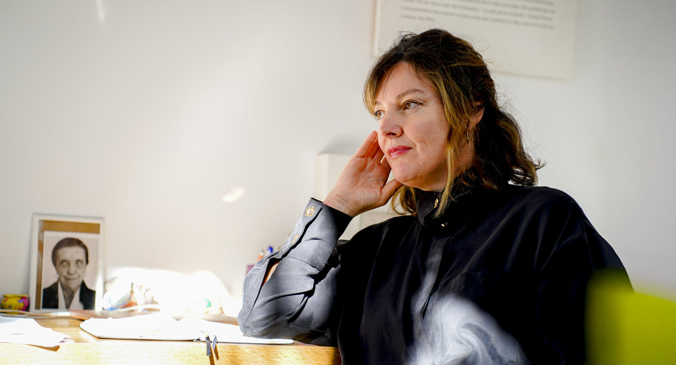 psicocity's tweet card. Constanza Michelson habla sobre los diversos narcisismos que se encuentran hoy en la sociedad y los problemas de no generar identidad propia