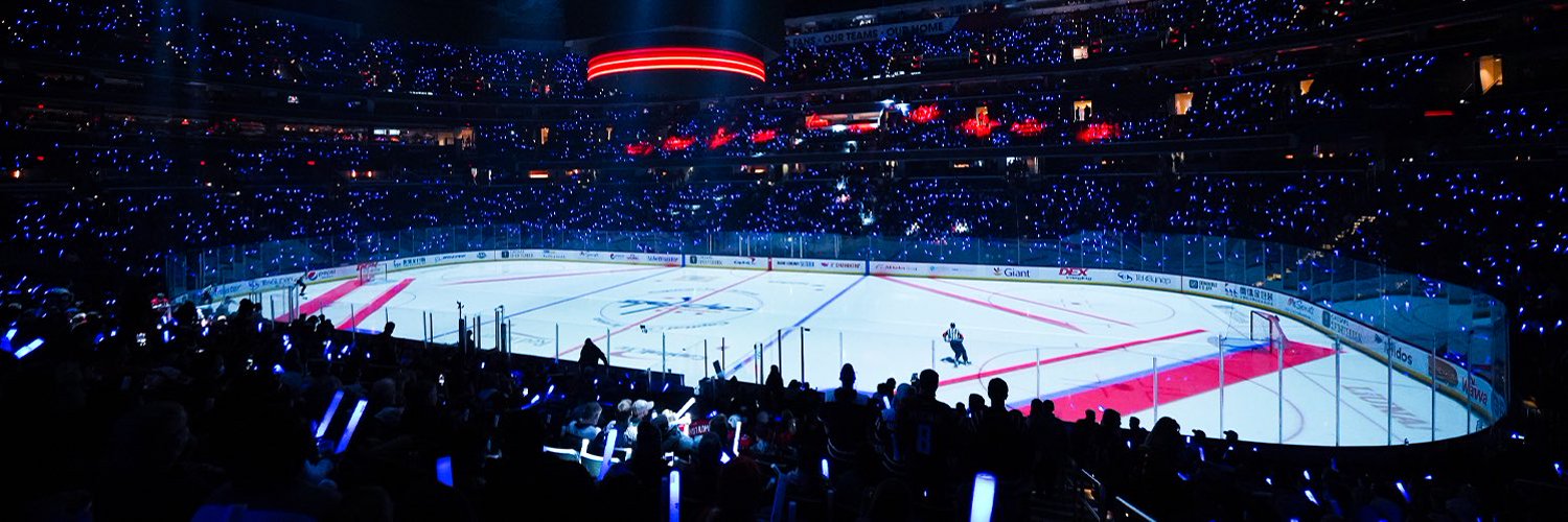 HelpMeViz's tweet card. Here’s a run-down of the data and tools I used to examine changes in NHL goalie height and weight in a recent blog post about Wayne Gretzky and Alexander Ovechkin.