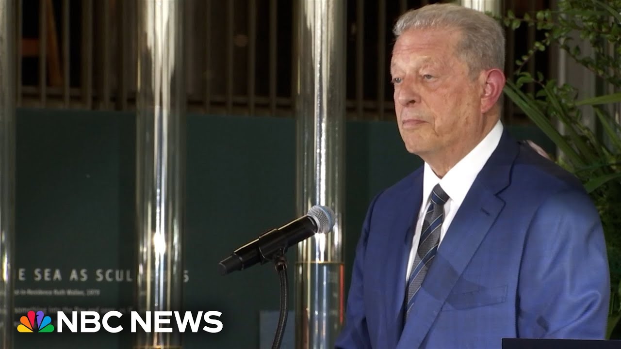 _Justpassit_'s tweet card. Gore compares Trump administration's actions to Nazi Germany's...