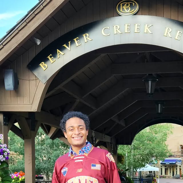 Zach5280's tweet card. Zachary Varón (@zach5280) • Instagram photos and videos