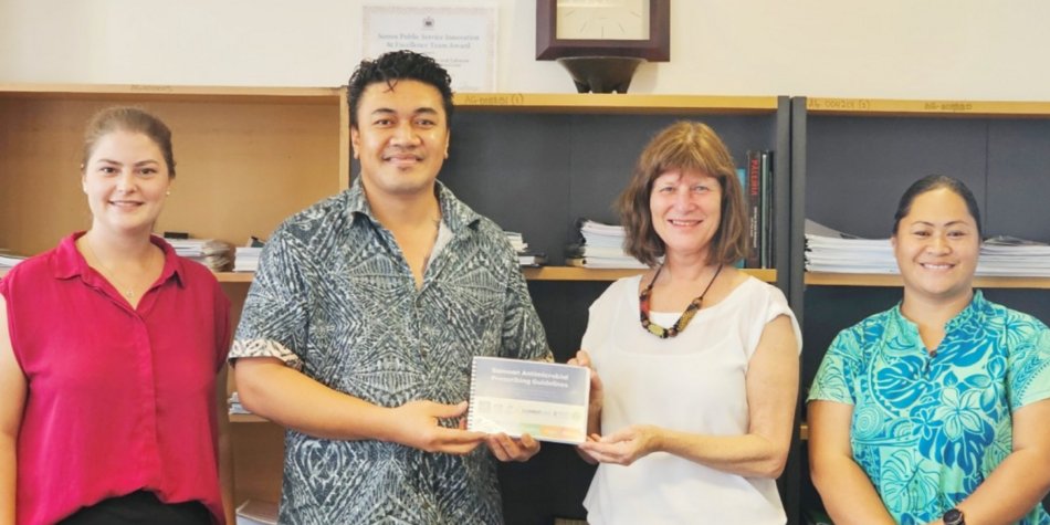 ApcahUnimelb's tweet card. The Samoa Government has received guidelines that will be pivotal in the treatment of diseases that afflict food-producing animals as well as plants in a major boost to the country's food security....