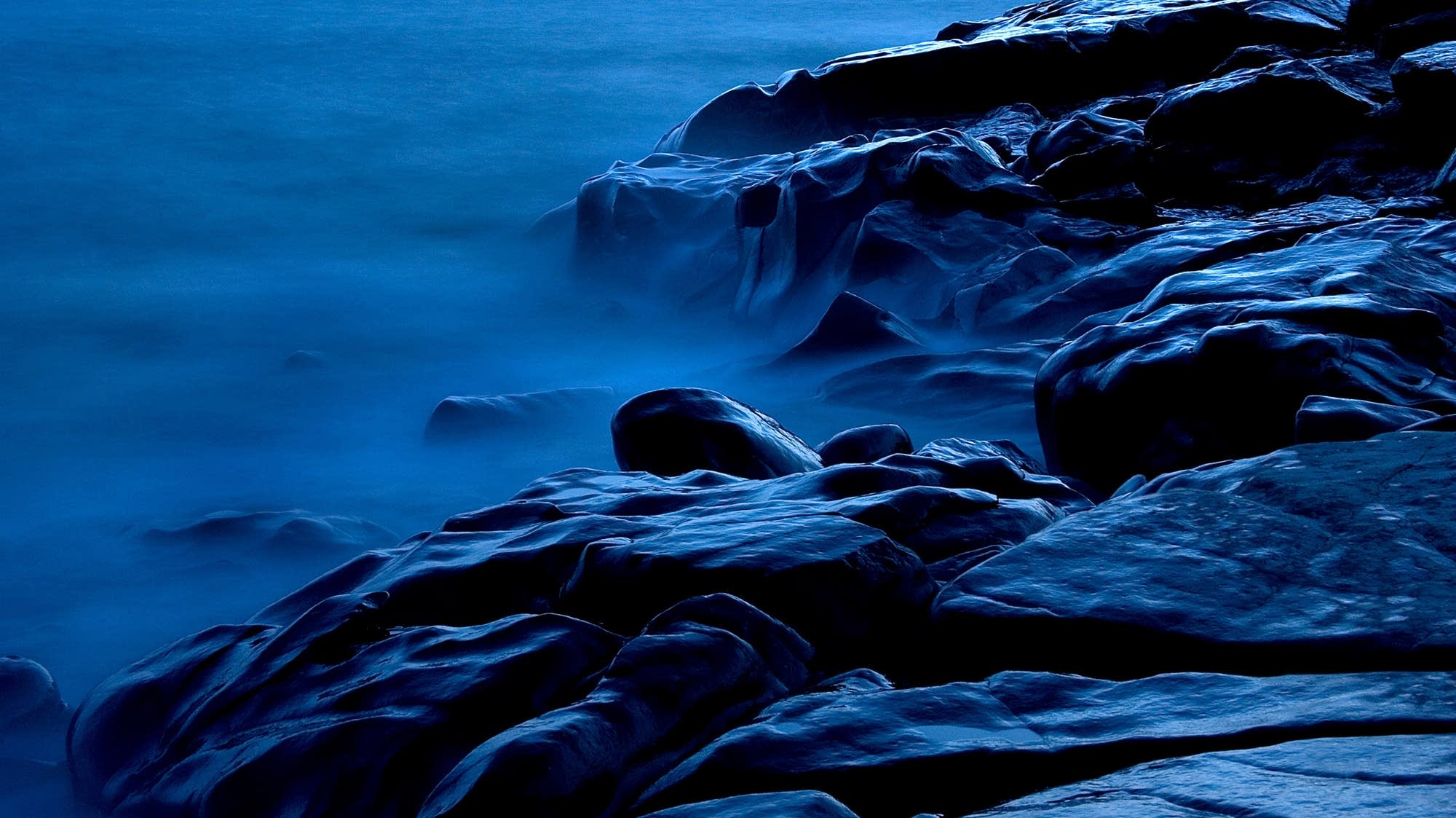 MPRnews's tweet card. Wildlife photographer Dudley Edmondson captures the beauty of northern Minnesota’s waters. Art Hounds also recommend two one-act shows running through Halloween which make audiences question reality.