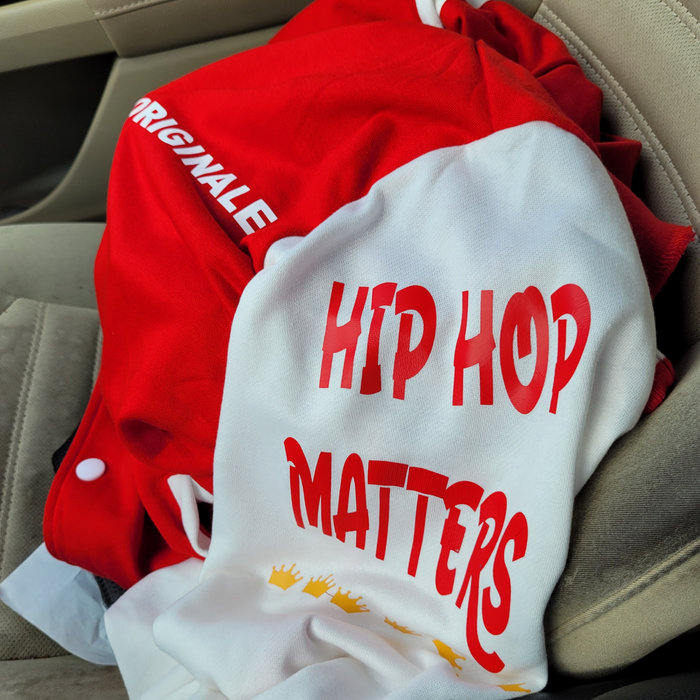 jr_matthew's tweet card. The Gift Of Gab, by Originale