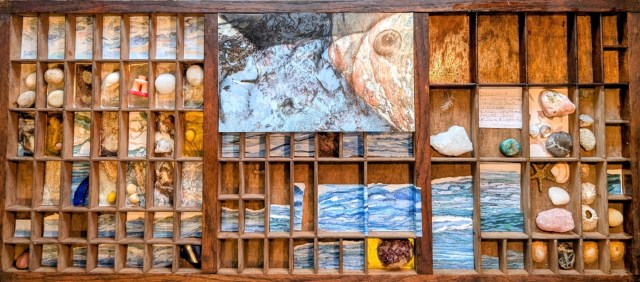 liznangel3's tweet card. Sculpture by Liz Cullinane Watercress abundant, pooled, fed by a freshwater stream that leaks a channel, a winding furrow  carving an arc across the sands. Joining the Atlantic salt waters. Di…