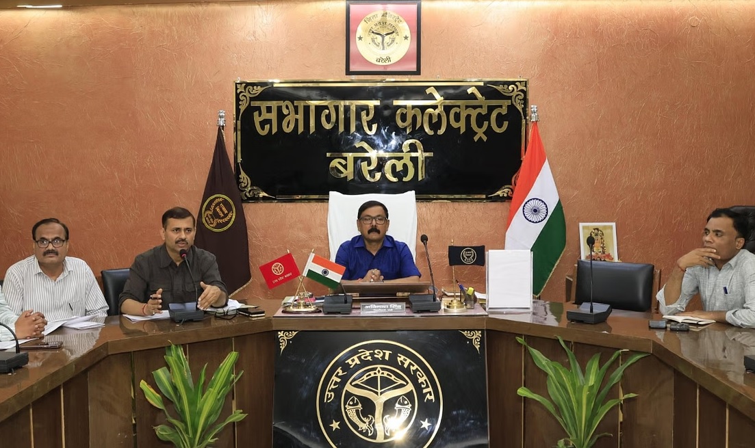 sandeshwahakweb's tweet card. Sandesh Wahak Digital Desk: उत्तर प्रदेश में शासन की योजनाओं और विभागीय सेवाओं की निगरानी हेतु बनाए गए सीएम डैशबोर्ड पोर्टल की जुलाई...