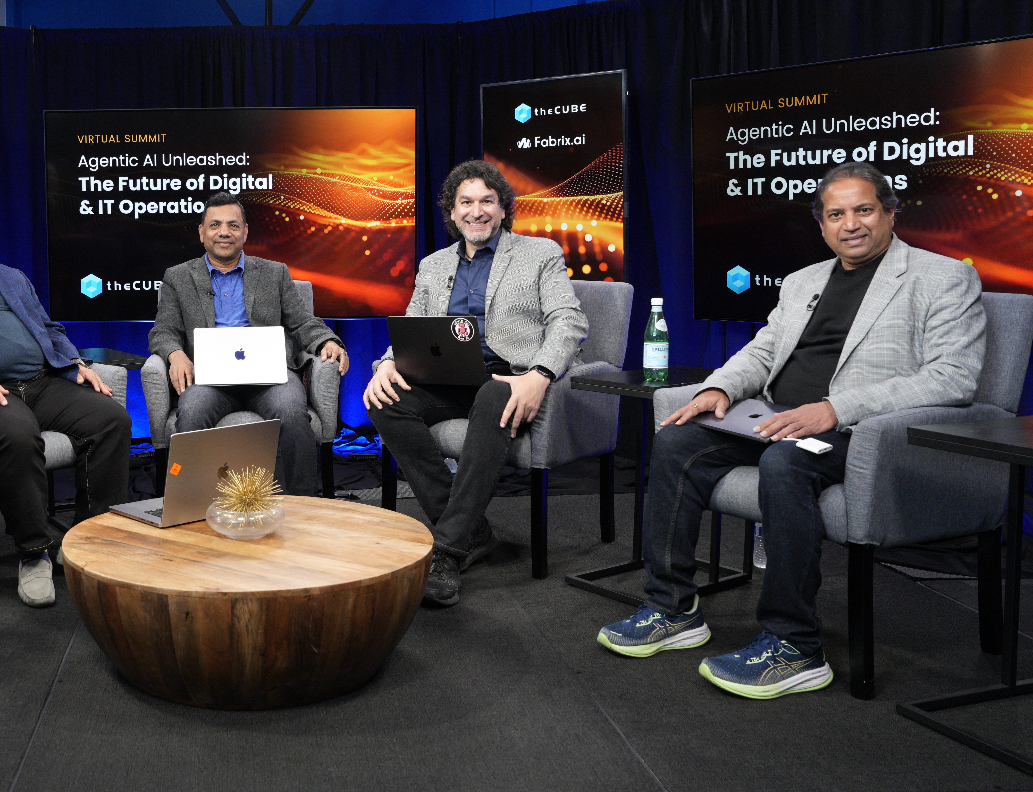 TheFabrixAI's tweet card. Agentic AI is reshaping AI for IT operations, closing the gap between anomaly detection and automated remediation while keeping humans in the loop.