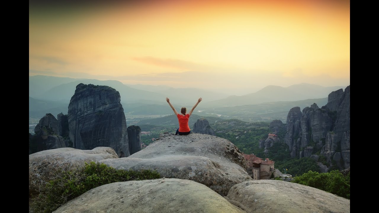 CharaGuide's tweet card. Visit Greece | Uncharted Greece