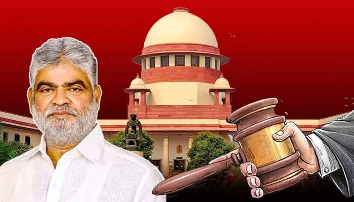 dishatelugu's tweet card. పార్టీ ఫిరాయించిన 10 మంది ఎమ్మెల్యేలను అనర్హులుగా ప్రకటించాలని కోరుతూ బీఆర్ఎస్ (BRS) దాఖలు చేసిన పిటిషన్లపై 3 నెలల్లోపు విచారణ పూర్తి చేసి చర్యలు తీసుకోవాలని తెలంగాణ అసెంబ్లీ స్పీకర్ గడ్డం ప్రసాద్...