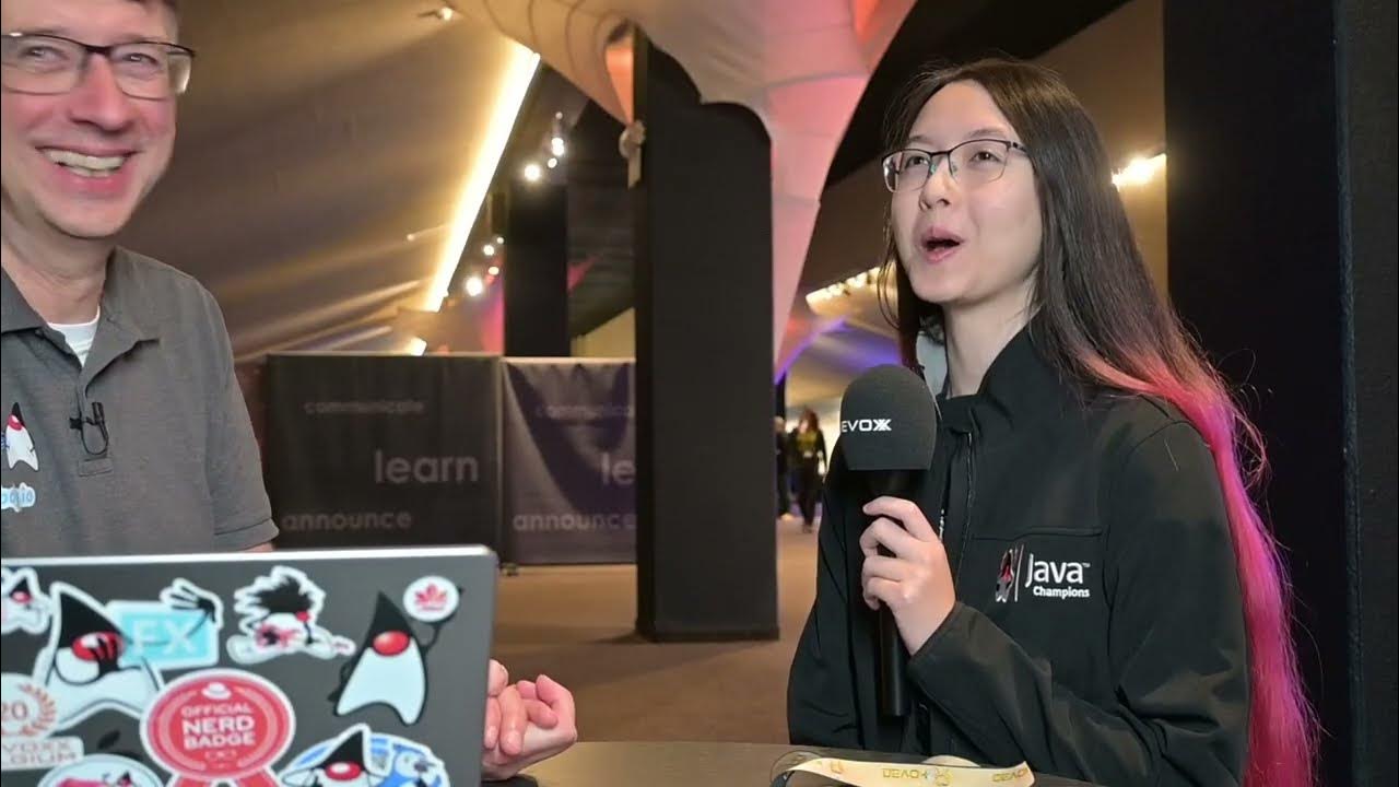 Devoxx's tweet card. Inspiring the Next Generations