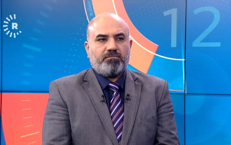 BasharAzeez2's tweet card. یەکگرتووی ئیسلامیی کوردستان، کە بە فەرمی لیستی لە کەرکووک و ناوچە کێشەلەسەرەکان نییە، رایدەگەیێنێت، لەو ناوچانە 'بێ هەڵوێست' نابێت و بەشداریکردن لە هەڵبژاردنەکاندا بە ئەرک دەزانێت. بەرپرسێکی باڵای...