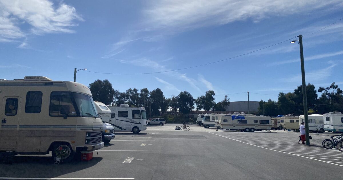 TransForm_Alert's tweet card. In a short time, one homeless services  provider operating a safe parking site has connected dozens of unhoused people to housing. In the eight months since the Berryessa safe parking site opened, ...
