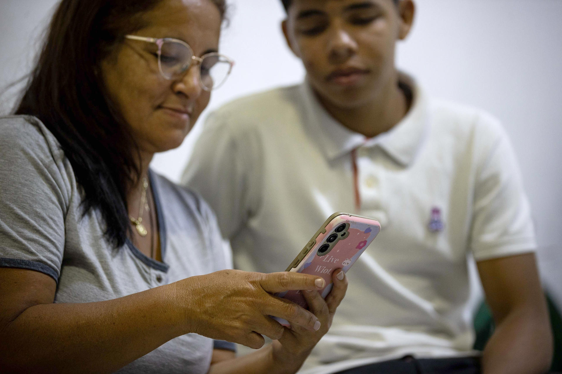 EFEcomunica's tweet card. Metlife Xcelerator, explicó que se creó una solución 100 % digital que fuera muy simple en términos de seguros que los trabajadores buscan.