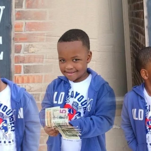 diskoboogie3's tweet card. Disko Boogie (@unkledisko) • Instagram photo