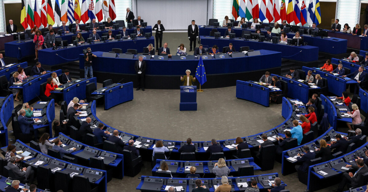 le_Parisien's tweet card. LFI, LR, RN… Ils s’indignent de l’encadrement des découverts bancaires alors qu’ils ont voté...