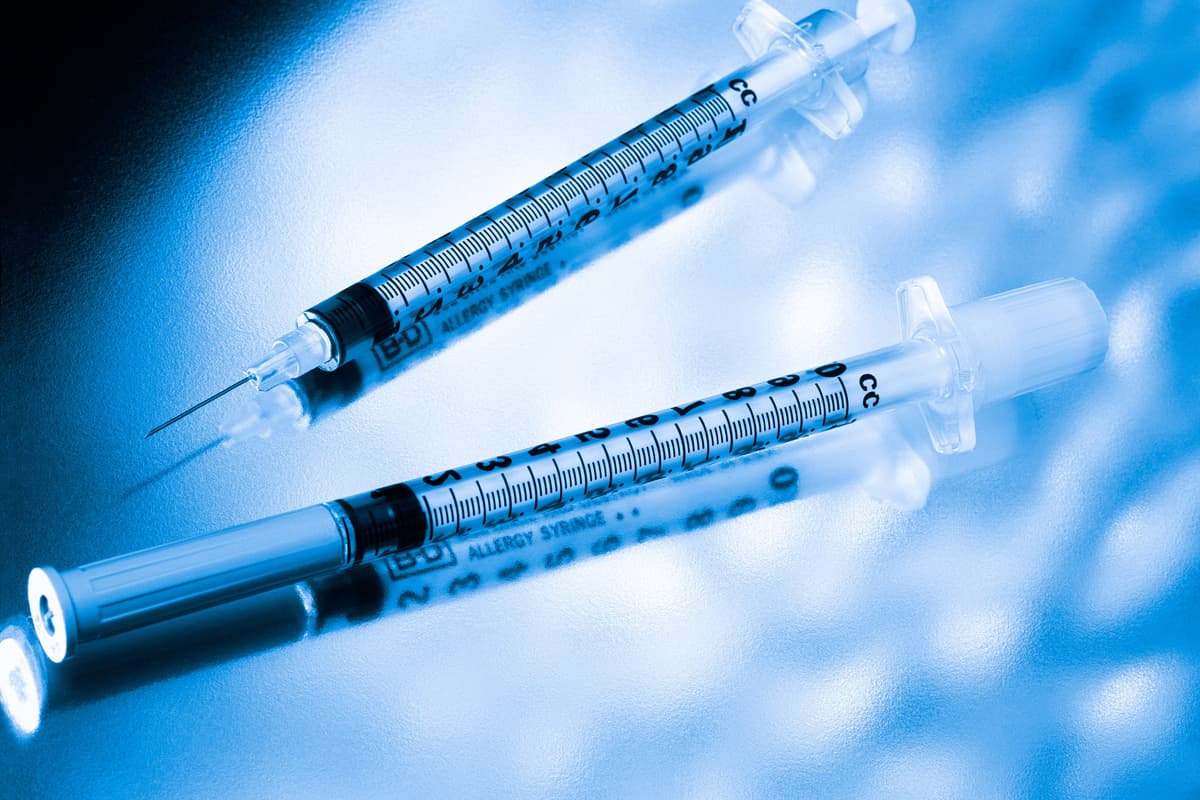 mSharronSpice's tweet card. Men as young as 19 are requesting Botox below the belt