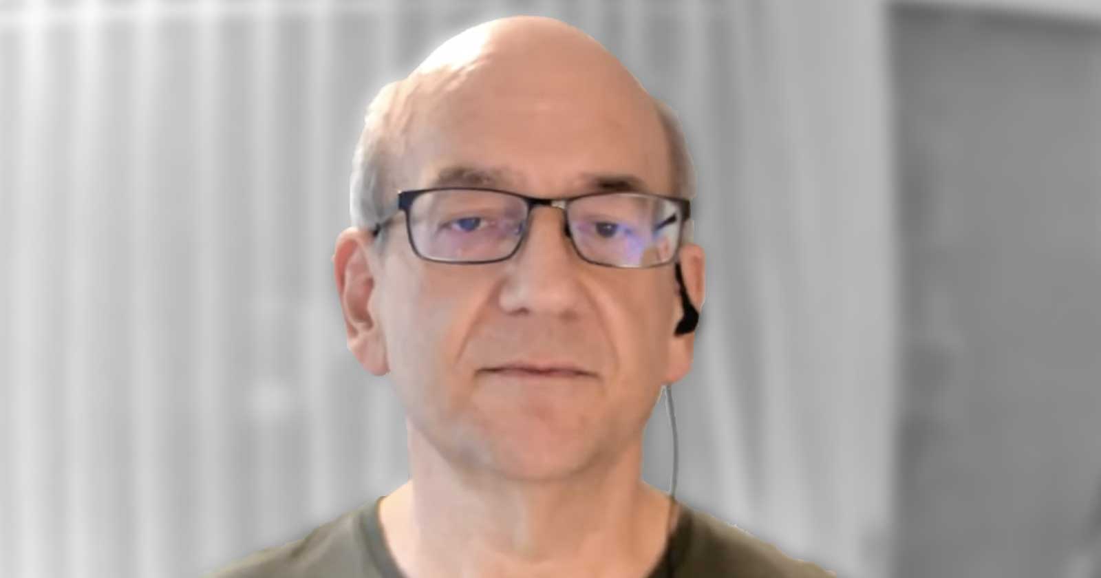 sejournal's tweet card. Google's Mueller said that a large amount of negative reviews is something the algorithms might try to pick up on.