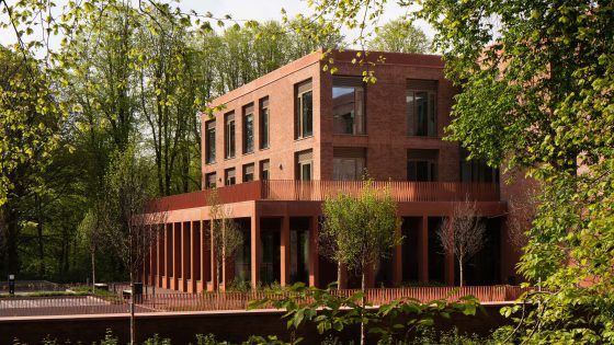 SatelliteMPR's tweet card. Queen’s University’s £17.5 million business school sits within its south Belfast campus, in front of the Grade II-listed Riddel Hall and enclosed by woodland