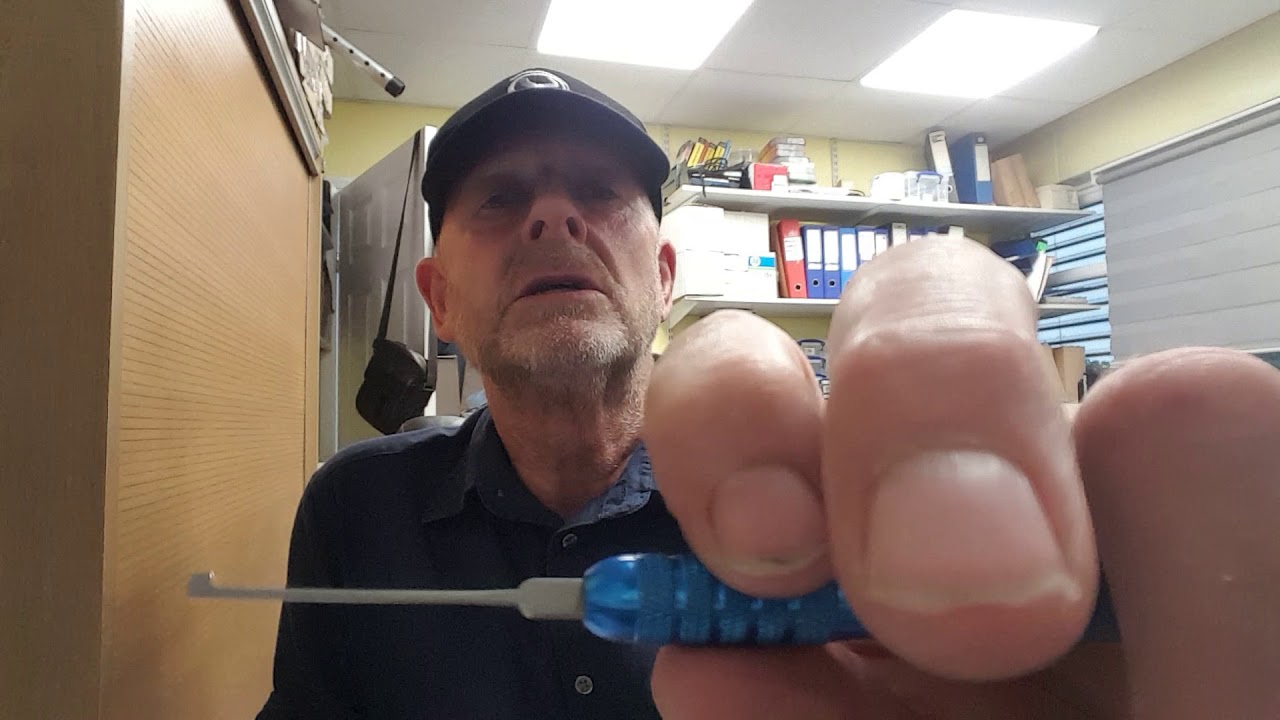 Ultim8Tools's tweet card. UltiM8 Tools Dimple Flag-Pick Set for £37.50 (Ex)