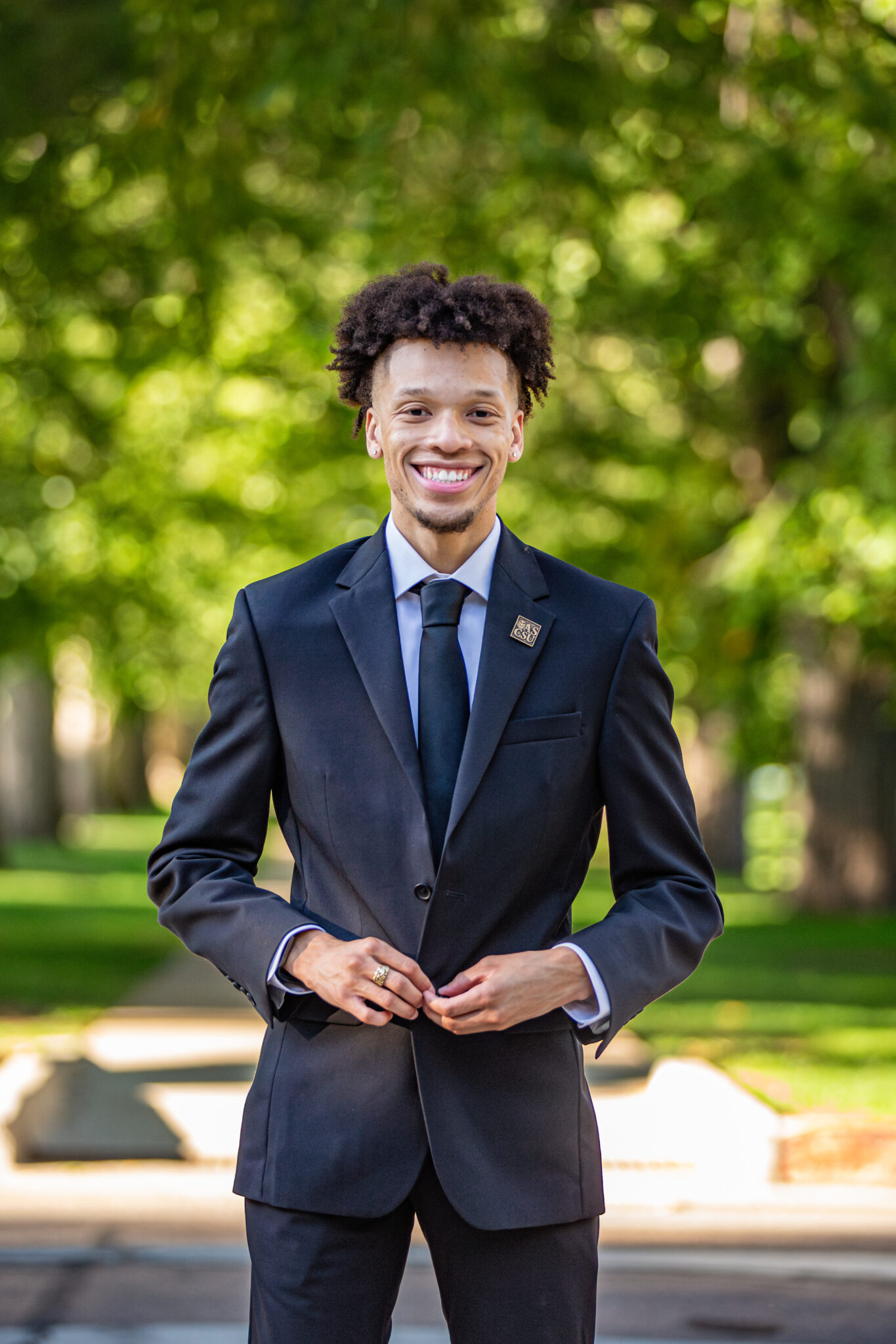 CSUCollegeOfBiz's tweet card. Jakye Nunley uses the skills he's developed as a College of Business student in his role as Colorado State University's student body president.