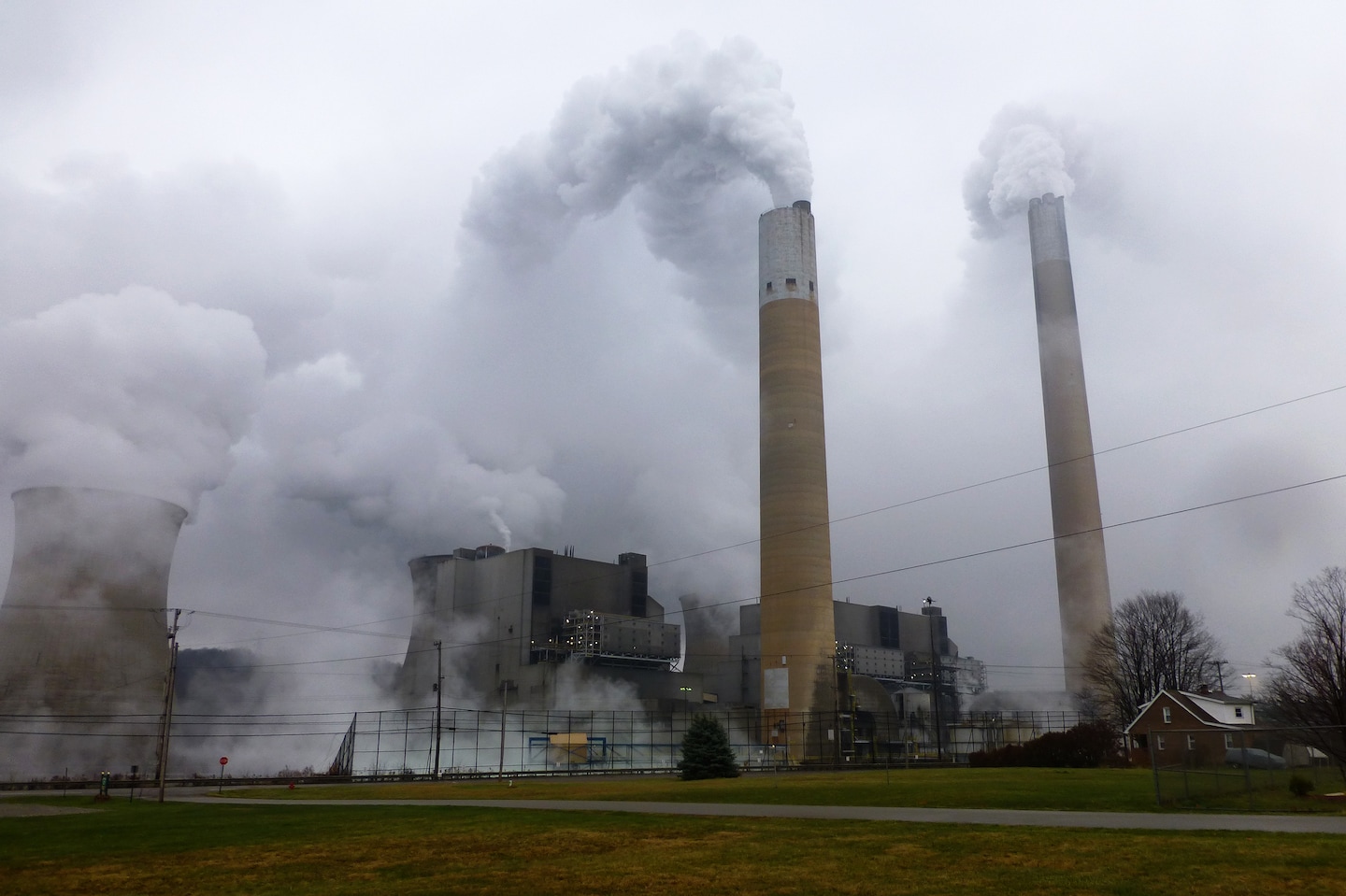 AutumnE55's tweet card. The Environmental Protection Agency will no longer defend Biden-era limits on fine-particle pollution, which causes heart and lung disease.