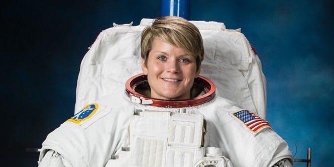 ProArrowSoln's tweet card. How...normal!!! working in space is becoming. Beautiful pics!