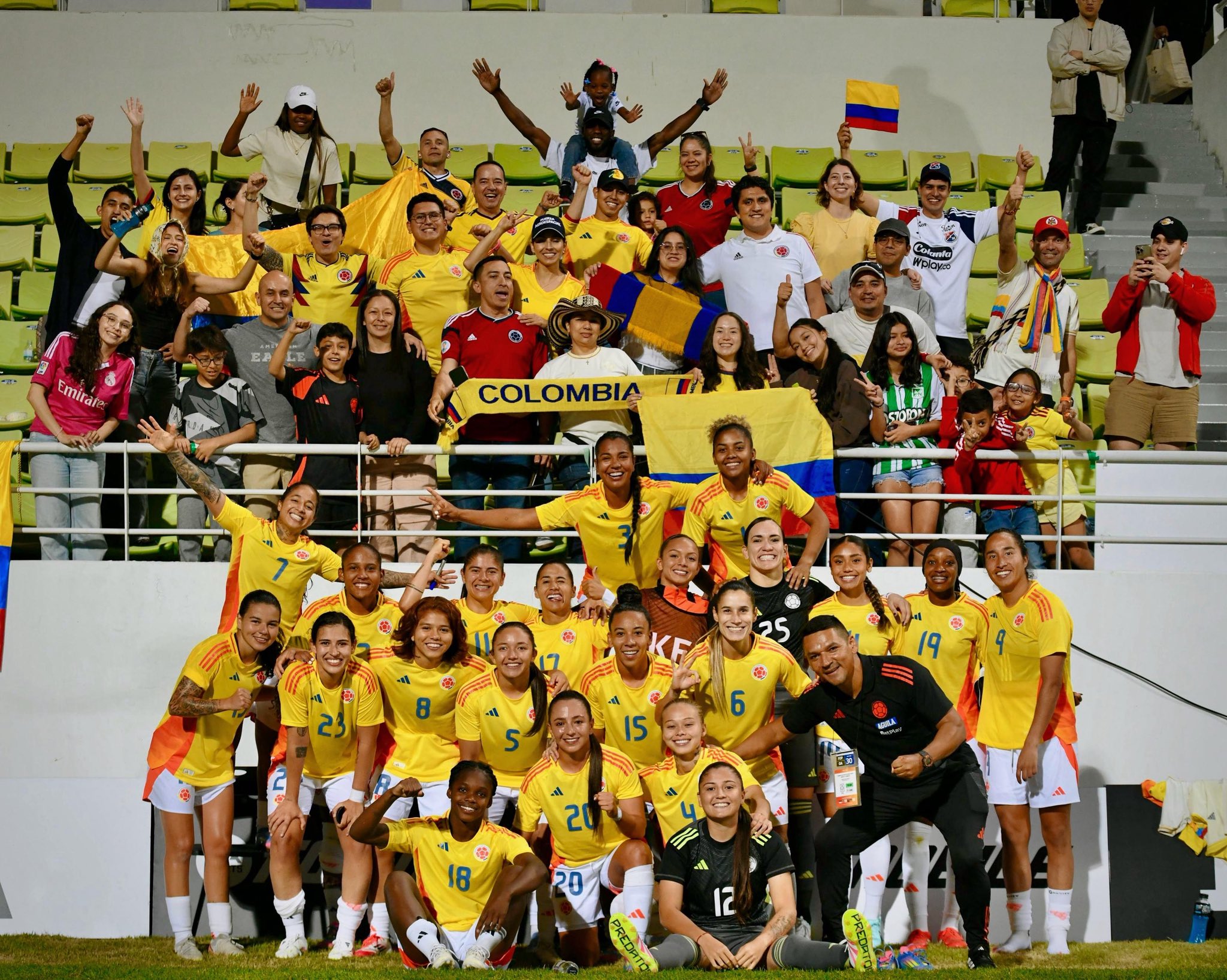 futdasminass's tweet card. A última partida do Brasil na primeira fase da Copa América será contra a Colômbia, a principal adversária da seleção na disputa pelo título. A partida acontece nesta sexta-feira (27), às 21h, no...
