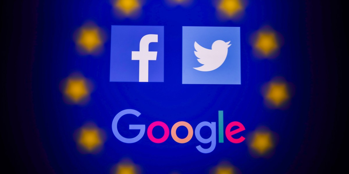 PrivacyViews's tweet card. Handling the data of European users could become very difficult, very quickly.