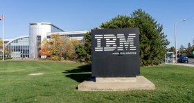 PortmanPartners's tweet card. SDxCentral CEO Matt Palmer speaks with Andrew Coward, IBM, about the challenges telcos have with artificial intelligence.