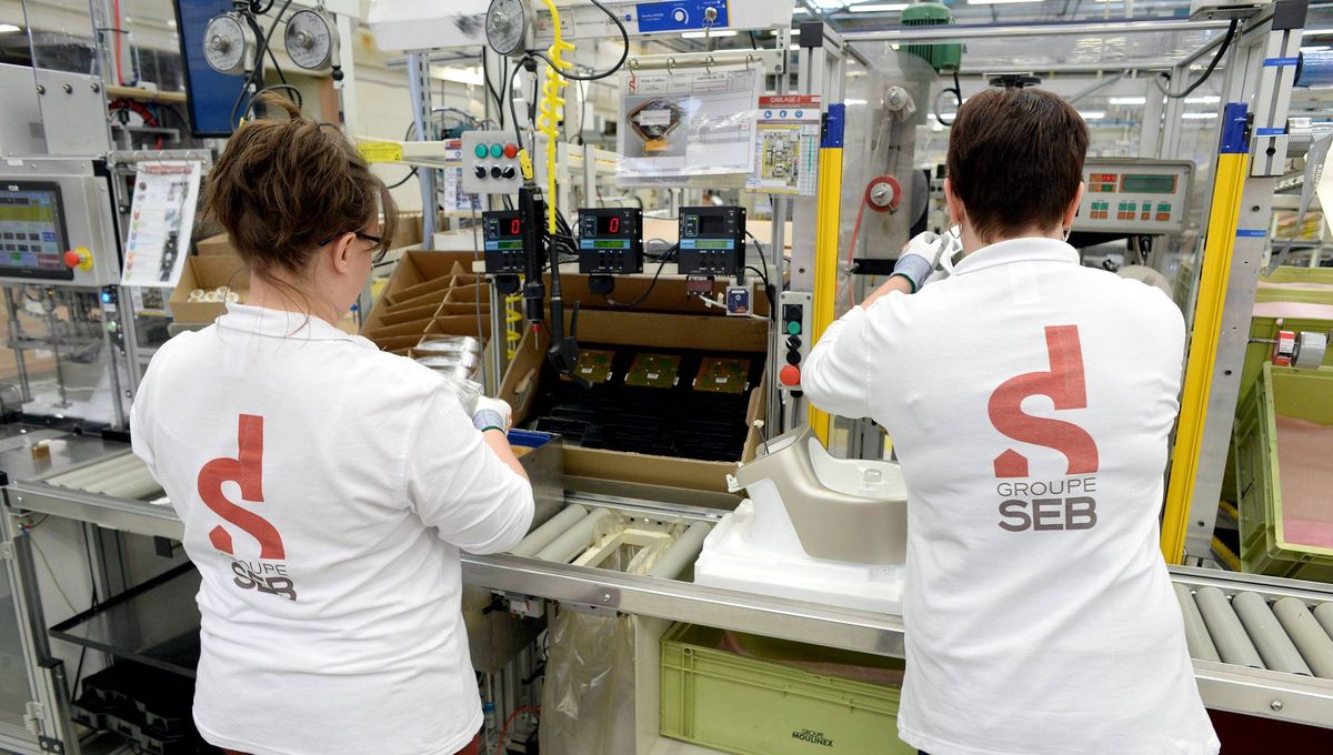 lilangell_'s tweet card. Ils sont présents dans les poêles, peintures, textiles, emballages alimentaires, papier sulfurisé, les PFAS sont partout. Une proposition de loi est examinée mercredi pour interdire certains de ces...