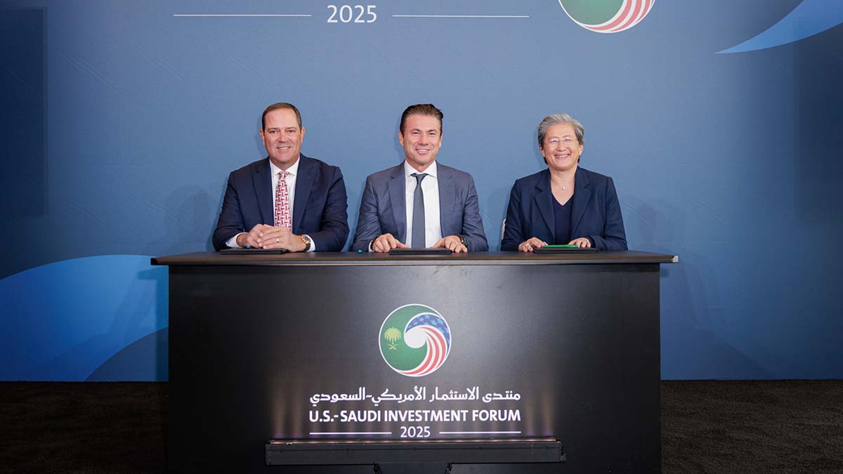 dpl_news's tweet card. Esta iniciativa busca consolidar la posición de Arabia Saudita como proveedor principal de soluciones de IA a nivel global.