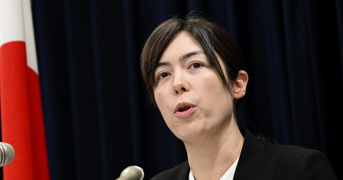 nikkei's tweet card. 小野田紀美経済安全保障相は17日、外国人政策に関し「一部の外国人による違法行為やルールからの逸脱に毅然と対応する」と主張した。高市早苗政権が新設した外国人との秩序ある共生社会の担当閣僚を兼務する。「悪いことをする外国人は日本にいない状況をつくる」と語った。日本経済新聞などのインタビューに答えた。外国人による土地取得の規制に関し「国外からの取得を含め、取引実態の早急な把握に努める」と話した。20