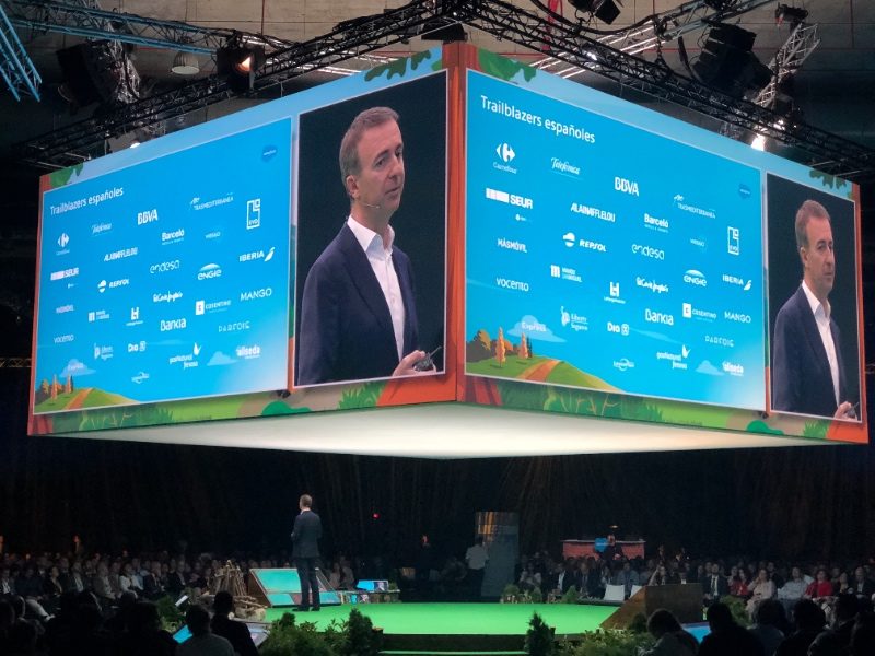 arseotero's tweet card. Basecamp Madrid 2018, el evento más importante celebrado por Salesforce en España, vuelve a superar el récord de asistentes con más de 3.000 personas que acudieron para conocer en primera persona...