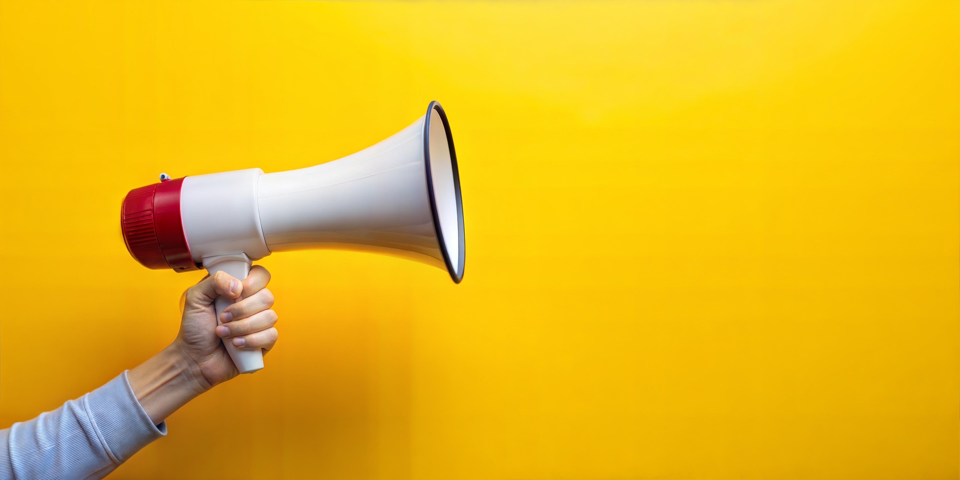 sqldaily's tweet card. For more information on what’s new in Oracle Database 23.9, see: What’s new for Developers in Oracle Database 23.9 Oracle AI Database 23.26.0 brings some fantastic new features to developers—again!…