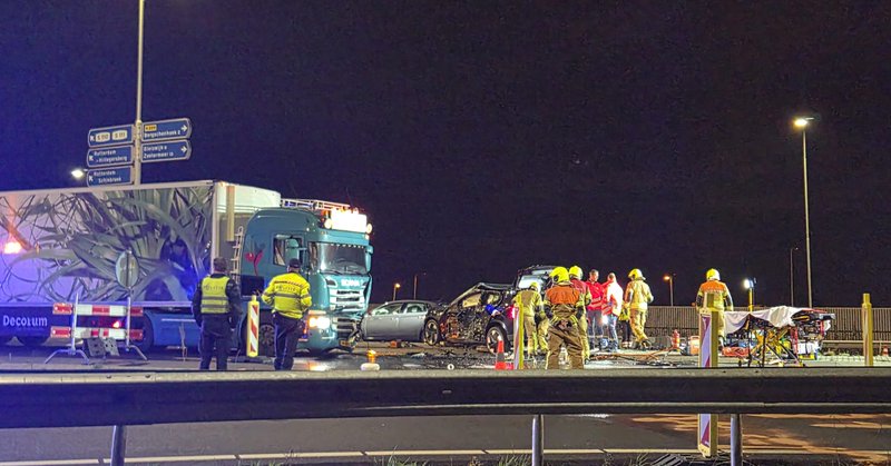 Vrachtwagenchauffeur aangehouden na zwaar ongeval N209