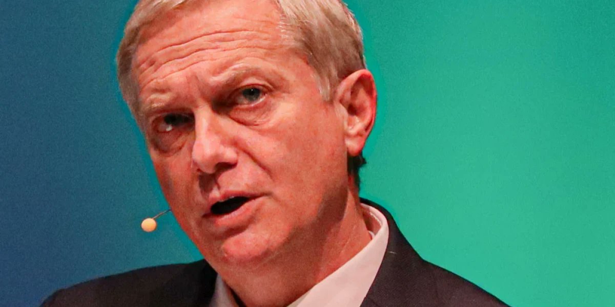 eldesconcierto's tweet card. Luego de su polémica inasistencia al primer debate presidencial que fue organizado por Mega, el cual debió cancelarse, ahora el candidato presidencial ultraderechista se negó a ir al programa “Las...