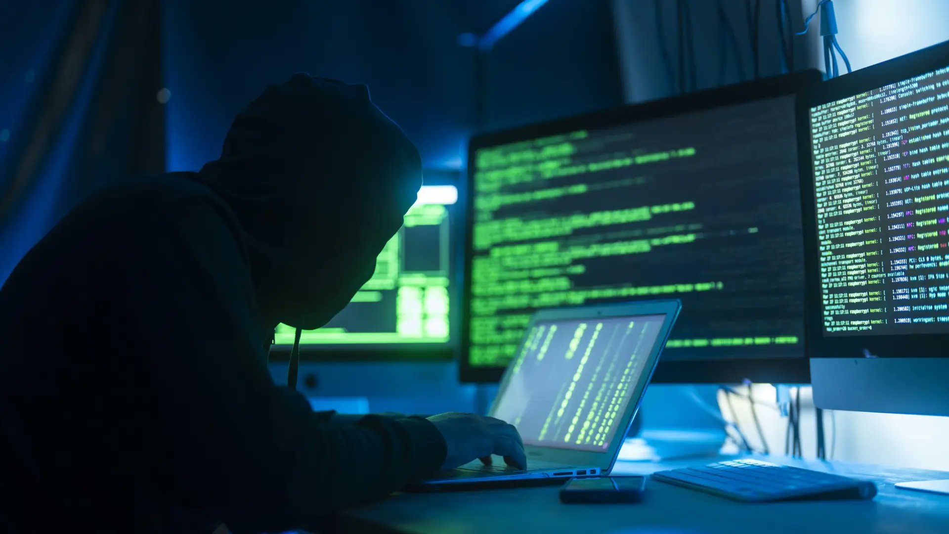 neoticasolution's tweet card. Una hacker denominado ‘Quienes puedan entrar a ese documento podrían acceder de forma no autorizada a cuentas en línea de usuarios.’ ha publicado un documento que incluye casi 10.000 millones de...