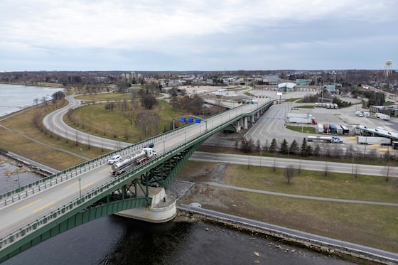 globepolitics's tweet card. Canada, U.S. have not held formal negotiations for more than a month since Trump called them off