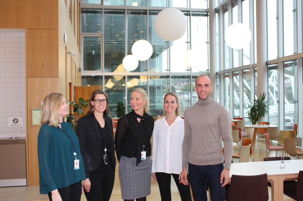 thomashellstrom's tweet card. Ansatte som slutter tidlig koster Gjensidige titalls millioner årlig. Selskapet håper å redusere gjennomtrekket med ny rekrutteringsteknologi.