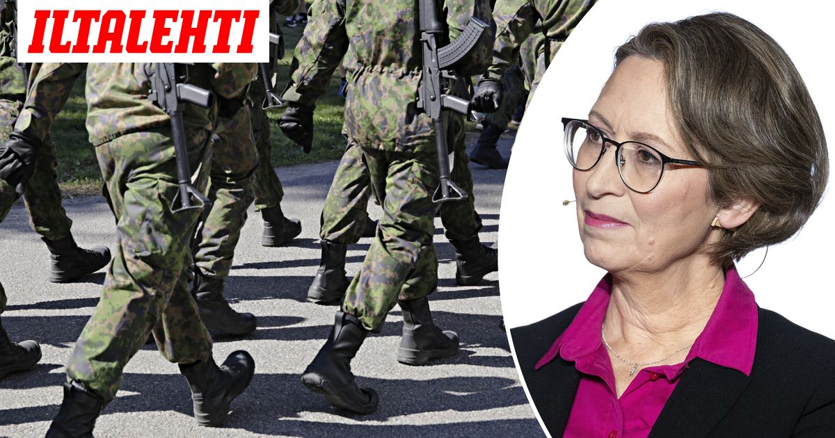 SariEssayah's tweet card. Sari Essayahin kävelyvauhti hämmästytti monet.