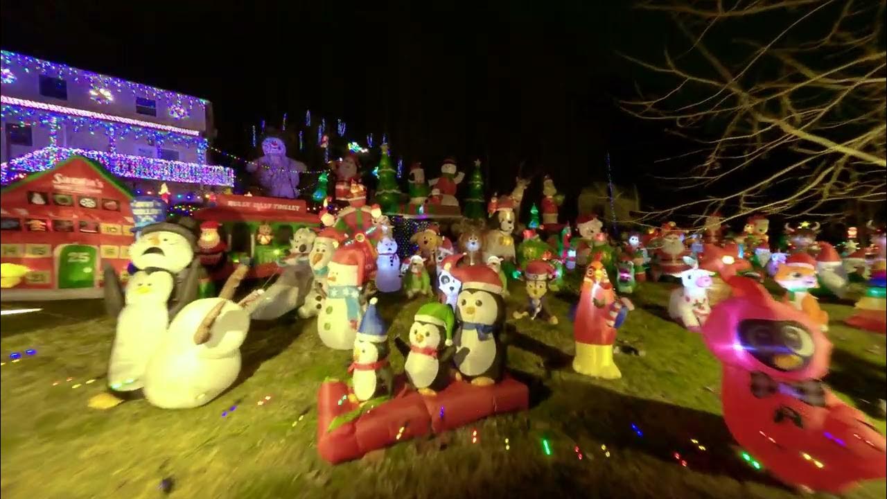 DJReact8's tweet card. Xmas Blowup Extravaganza