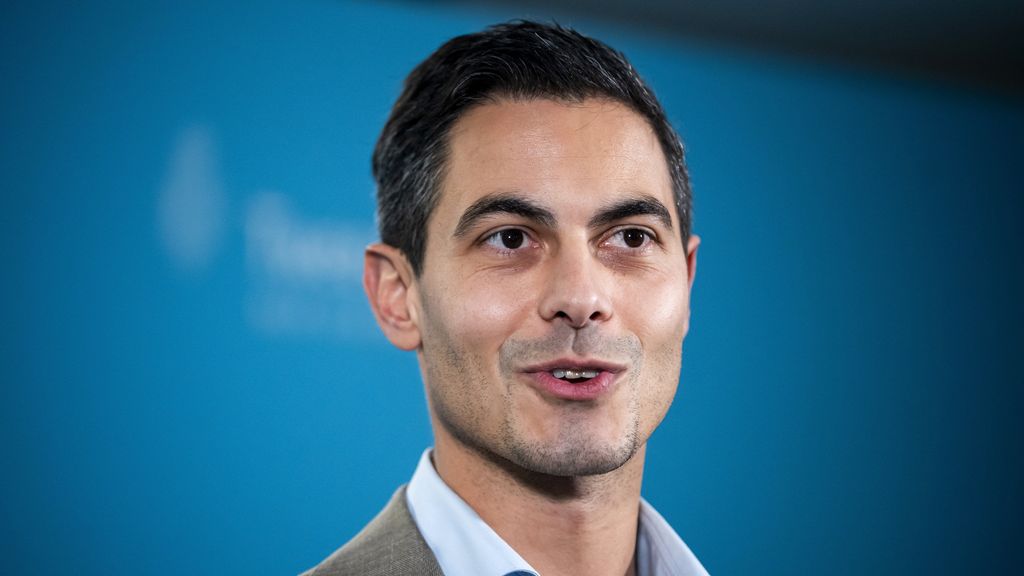 NOS's tweet card. De Thorbeckeprijs wordt jaarlijks uitgereikt door de Vereniging Thorbecke aan politici die zich onderscheiden door overtuigende en invloedrijke communicatie.