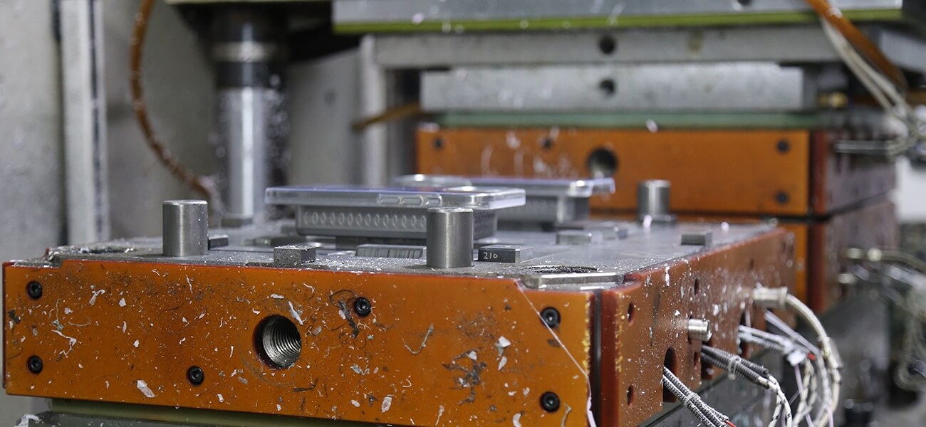 3erapid's tweet card. The majority of parts made using injection molding are rigid plastic components. Typically, these parts are made from thermoplastics like ABS or PC, with