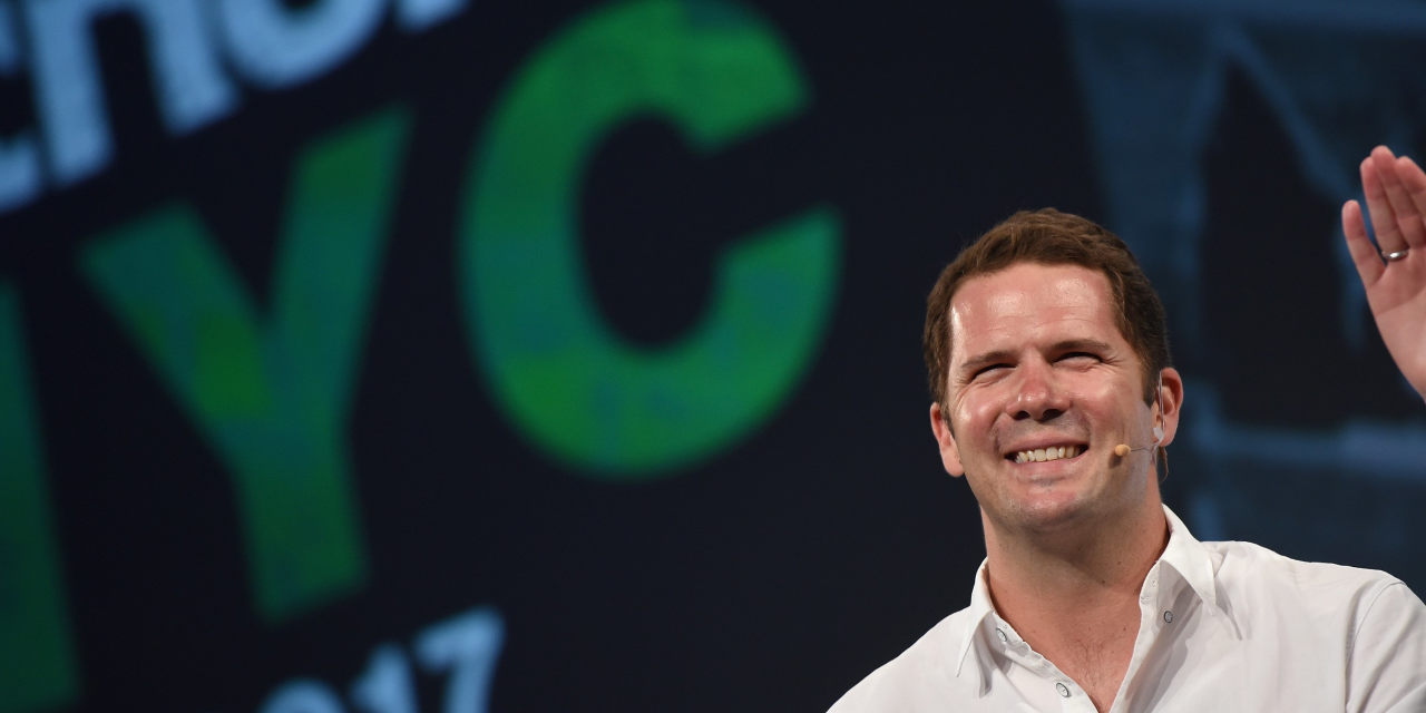 chrismaddern's tweet card. A startup that facilitates connections between apps for smoother mobile shopping, Button, has raised $30 million in funding.