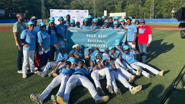 wdsu's tweet card. Dillard baseball team wins GCAC Championship, continues to make history in first season