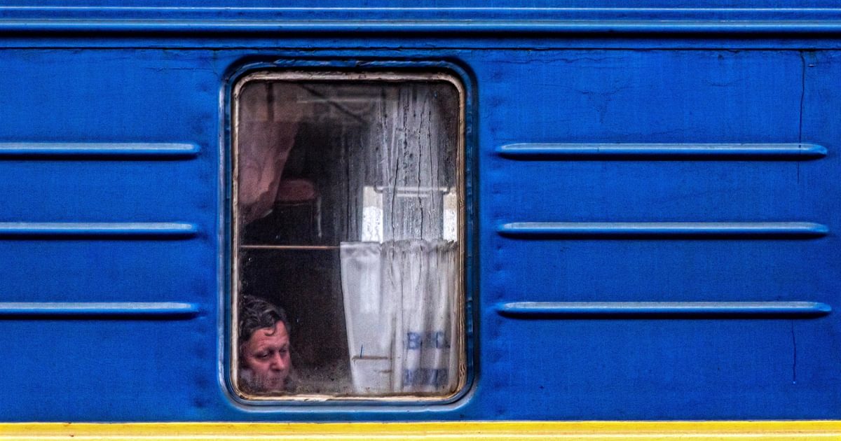 MIT_SHASS's tweet card. Russia launched its unprovoked war of aggression on Ukraine on February 24, 2022. Anthropologists, with intimate experience on the ground, are st...