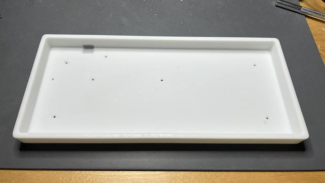 lectronz's tweet card. Resin Printed (Matt White) case for the Skinny Chameleon and/or Planck & Preonic keyboards