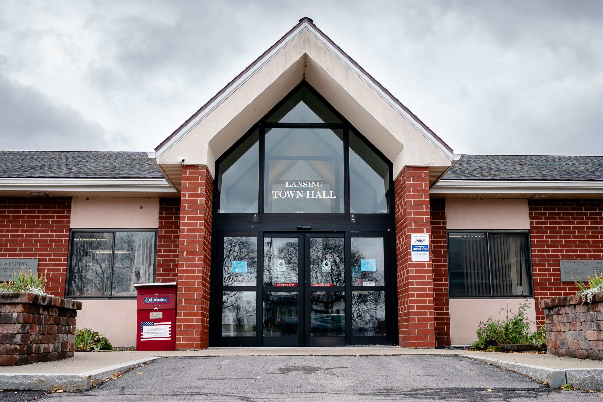 ithacavoice's tweet card. LANSING, N.Y. — Despite contentious back-and-forth between board members, litigation threats calling for the resignation of elected officials and weeks of public backlash, the Lansing Town Board has...